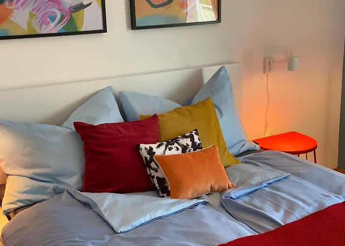 Brand New Cozy 10 Min To Center Апартаменты *