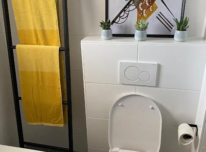 Апартаменты Brand New Cozy 10 Min To Center Вена